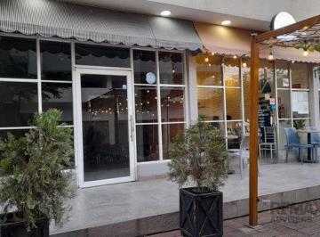 Local comercial · 64m² · Alquiler de Local Comercial 64 m²