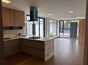 Departamento · 102m² · 2 Habitaciones · 1 Estacionamiento · Departamento Cumbayá - Lumbisí