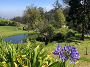 Hacienda-Quinta de 5 habitaciones, Quito · Hacienda Venta Amaguaña 135.218 m² $1`600.000