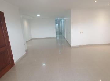 Departamento · 120m² · 3 Habitaciones · 2 Estacionamientos · Departamento en Alquiler en El Porton de Las Lomas de Urdesa