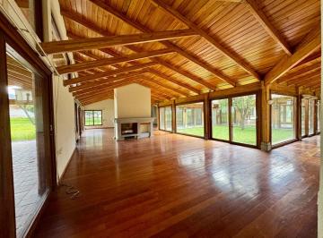 Casa de 5 habitaciones, Quito · Venta Casa 688 m² en Urbanización Lumbisi