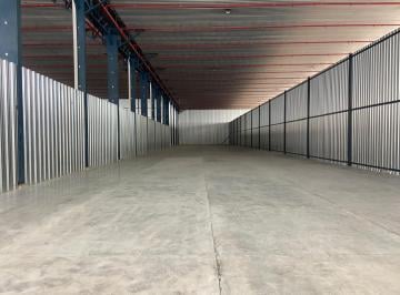 Bodega-Galpón · 1190m² · 6 Estacionamientos · Bodega en Norte de Cuenca, Sector El Descanso