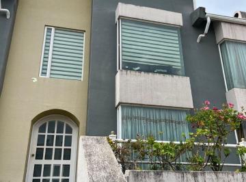 Casa de 2 habitaciones, Quito · Vendo Casa en Conjunto Carcelén Cerca Al Hospital - Oportunidad