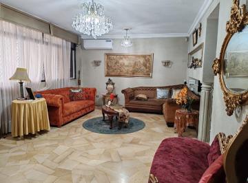 Edificio-Hotel-Fabrica de 8 habitaciones, Guayaquil · Casa Comercial en Venta - Ideal Para Inversión Rentera/comercial - Garzota - Seguridad 24/7 (W. L)