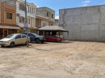 Terreno / Lote , Machala · Terreno en Venta en Urbanizacion Las Crucitas