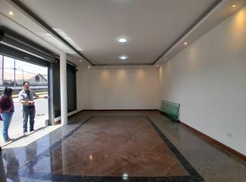 Local comercial , Quito · Local Comercial de 70 m² en Alquiler en Sur de Quito