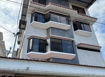 Suite de 1 habitación, Guayaquil · Urdenor 2 Suite Bonita en Calle Privada