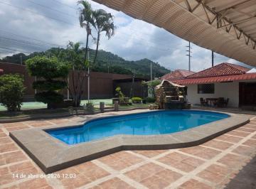 Casa de 6 habitaciones, Guayaquil · Via a La Costa, Magestuosa Casa Amplia con Suite, Minicanchas, Una Sola Planta en Venta o Alquiler
