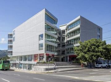 Oficina comercial , Quito · Venta Oficina Cumbaya