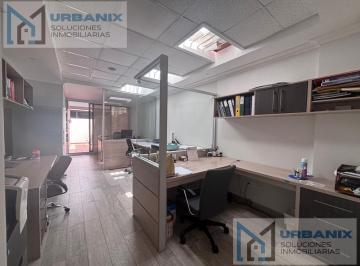 Oficina comercial · 167m² · 4 Estacionamientos · Oficina en El Batán - Cerca Al Megamaxi 6 de Diciembre
