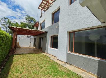 Casa de 4 habitaciones, Quito · Vendo Casa 4 Dorm. en San Juan de Cumbayá