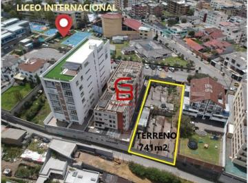 Terreno / Lote · 741m² · Monteserrín, 741 m² Cimientos 4 o 5 Pisos Ideal Constructor, Inversionista
