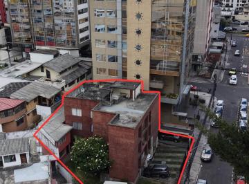 Edificio-Hotel-Fabrica de 14 habitaciones, Quito · Vendo Oportunidad, 507 m Terreno con 710 m de Construcción, Sector "Coral"