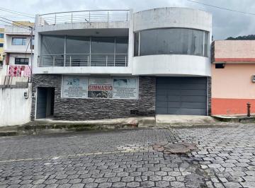 Casa · 508m² · 5 Habitaciones · 3 Estacionamientos · La Magdalena Increible Casa de Oportunidad