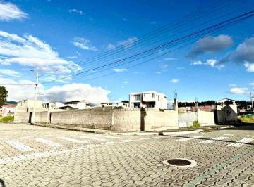 Terreno / Lote , Quito · Terreno de 750 m² en Venta en Los Chillos