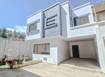 Casa de 3 habitaciones, Cuenca · Casa en Venta Sector Control Sur, Cuenca