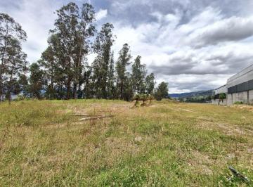 Terreno / Lote , Quito · Venta Terreno Industrial 2495 m², Valle de Los Chillos, Puente Tres