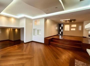 Departamento de 4 habitaciones, Quito · Se Vende Moderno Departamento Duplex