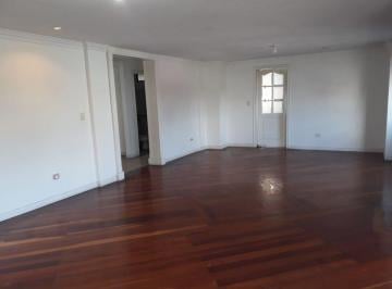 Departamento de 4 habitaciones, Quito · Mejoramos El Valor de Venta! Urb. El Condado, Departamento Amplio, Inversion Segura, Valorizacion