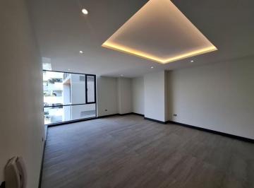 Departamento · 156m² · 3 Habitaciones · 2 Estacionamientos · Departamento de Venta 156 m² 3 Habitaciones Sala de Estar Sector González Suárez