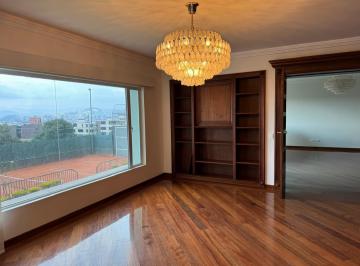 Departamento · 240m² · 3 Habitaciones · 2 Estacionamientos · Venta Hermoso Departamento en El Bosque