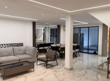 Casa de 3 habitaciones, Daule · Vendo Casa de Estreno en Villa Club con Acabados Modernos Piscina y Jacuzzi