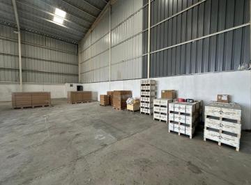 Bodega-Galpón Alquiler 570m² · Local (Galpón/bodega) en Alquiler 574 m² en La Aurora C Alvarez