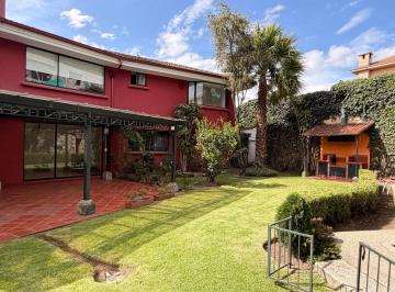 Casa de 4 habitaciones, Quito · Casa con 4 Recámaras en Venta en Cumbayá, 934 m² Terreno