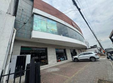 Local comercial , Guayaquil · En Venta Local Comercial Esquinero C: 2.539,8 m² - Av Francisco de Orellana - La Alborada