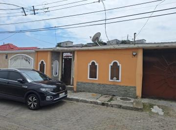 Casa · 72m² · 3 Habitaciones · 2 Estacionamientos · Vendo Casa en Samanes VII Norte de Guayaquil
