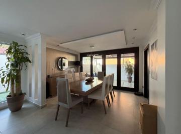 Casa de 4 habitaciones, Quito · Casa de Venta 4 Dorm. Urbanización El Condado