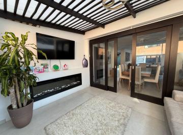 Casa de 4 habitaciones, Quito · Casa de Venta 4 Dorm. Urbanización El Condado