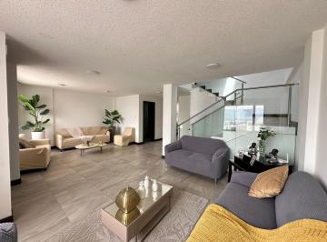 Casa de 3 habitaciones, Quito · En Renta Casa Amoblada y Equipada San Juan de Cumbayá Conj Cerrado