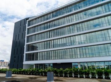 Oficina comercial , Guayaquil · Alquiler de Oficina 54 m² con Parqueo Centro Corporativo Américas Junto a Mecanos