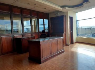 Edificio-Hotel-Fabrica de 11 habitaciones, Quito · Edificio de Venta 660 m² Moderno. Para Centro Médico, Instituciones, Empresas. Centro de Terapi