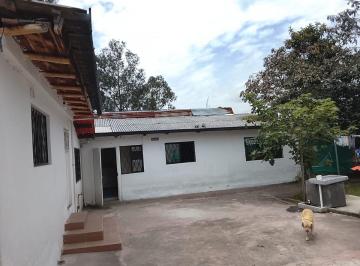 Casa de 4 habitaciones, Quito · Casa de Venta en Sector Andaluz de Conocoto a La Altura del Puente 3