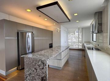 Departamento de 3 habitaciones, Quito · Departamento con Vista a Toda La Ciudad en Quito con Terraza