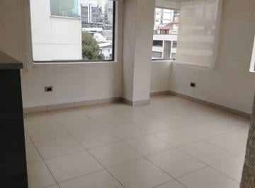Suite de 1 habitación, Quito · Rento Confortable Suite $430 Av Brasil, Quito Tenis Cel
