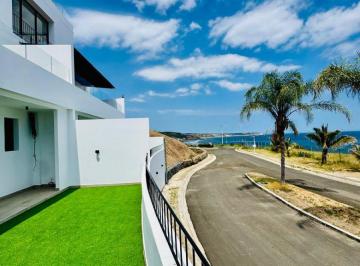 Departamento de 2 habitaciones, Manta · En Venta Departamento Dúplex de 2 Habitaciones con Vista Al Mar