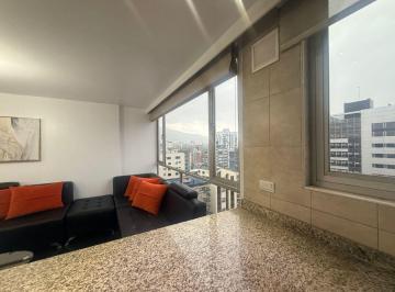Departamento de 1 habitación, Quito · Suite Amoblada Luminosa Sector Plaza Argentina