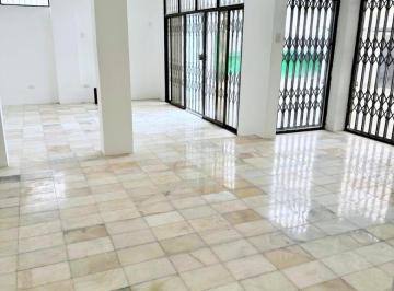 Casa de 5 habitaciones, Guayaquil · Casa de Venta en Los Ceibos