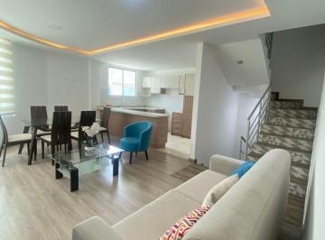 Casa de 3 habitaciones, Quito · Aplica Crédito Miti Miti - Ambientes Espaciosos - Entrega Inmediata en Carcelén