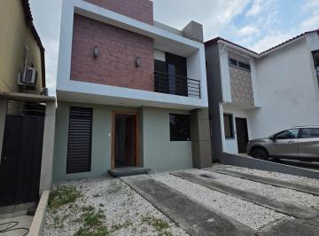 Casa de 3 habitaciones, Daule · Hermosa y Moderna Casa en Venta, Magna de Villa Club, Cableado Subterráneo, Guardiania 24/7