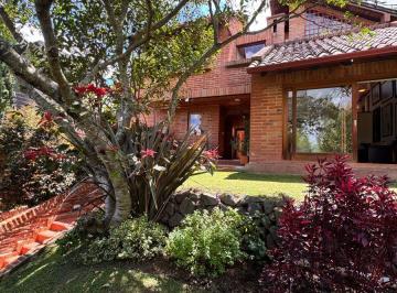 Casa Alquiler de 3 habitaciones · Encantadora Casa de Ladrillo en Cumbaya de Renta