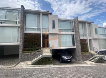 Casa de 3 habitaciones, Quito · Casa de Renta en Tumbaco Sector Intervalles, 3 Dorms con Baño, Jardín, Sala de Tv, Seguridad 24/7.