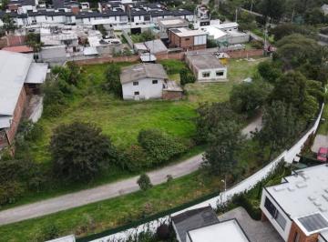 Terreno / Lote · 258m² · 1 Habitación · "Oportunidad Única: Terreno de 2.198 m² con Alta Plusvalía en Tumbaco - Ideal Inversión".