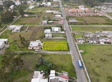 Terreno / Lote , Ibarra · Terreno en Venta 713 m², Ibarra Caranqui