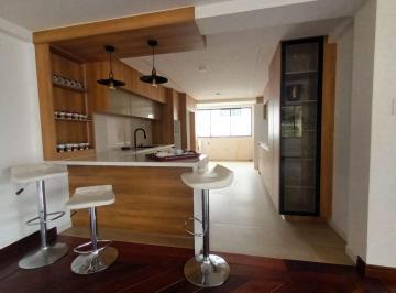 Departamento de 3 habitaciones, Quito · En Venta Departamento Remodelado con Acabados de Lujo 3 Dorm. con Estudio Sector El Batan