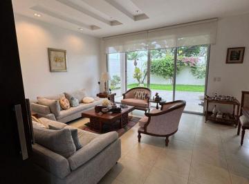 Casa de 3 habitaciones, Guayaquil · Casa con 480 m² en Venta con 3 Recámaras en Samborondón