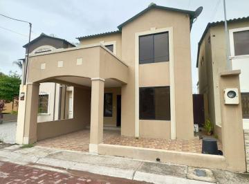 Casa de 3 habitaciones, Daule · Casa en Venta La Joya Esmeralda